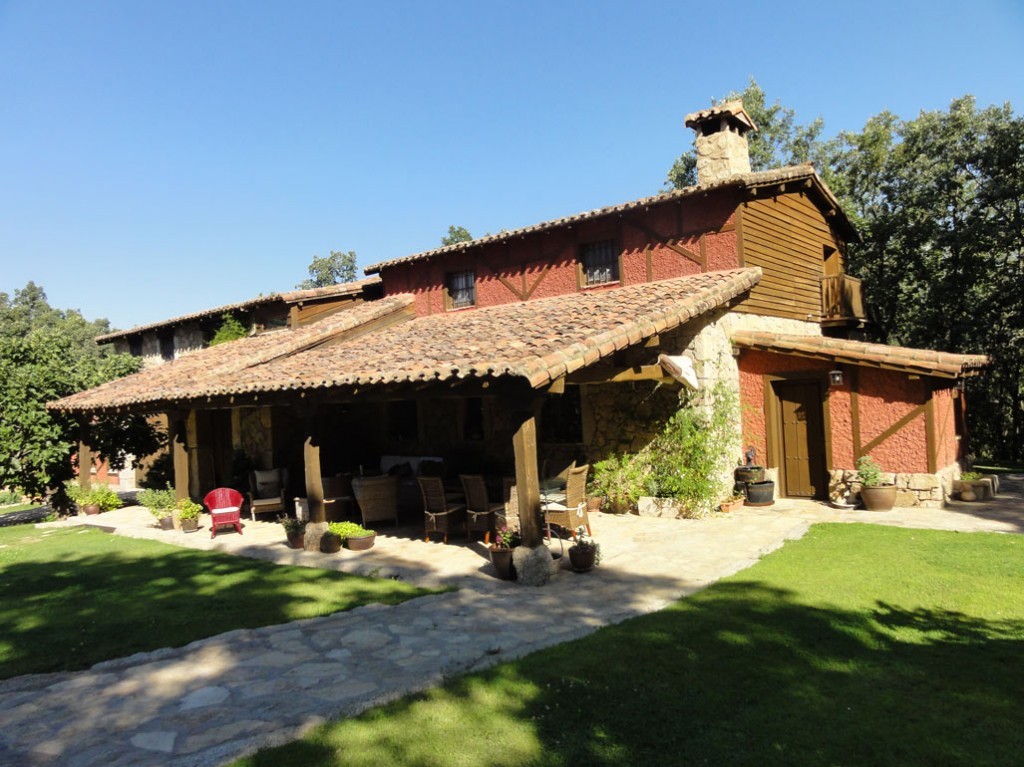 Vivienda unifamiliar en Villanueva de la Vera (Cáceres)