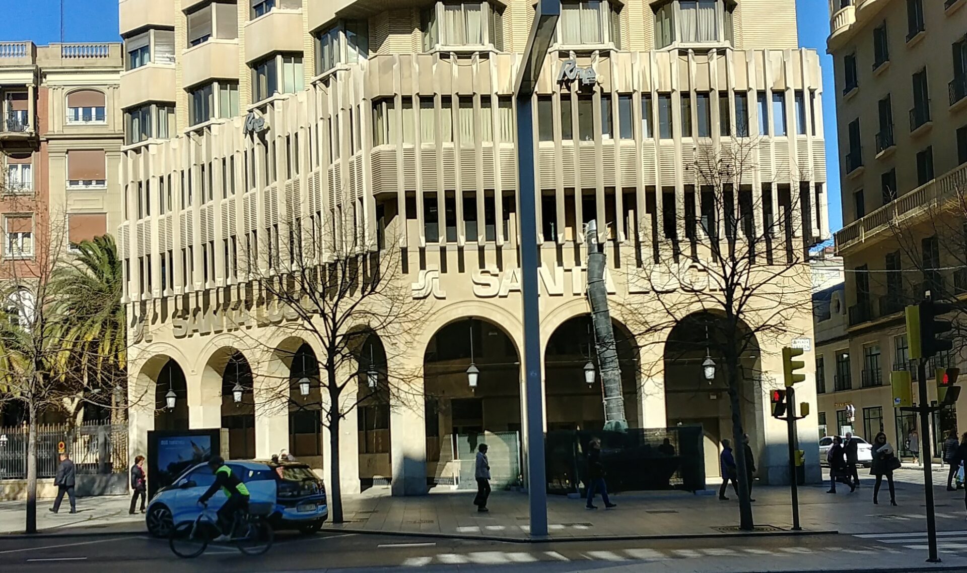 Reforma estructural de 5 plantas de oficinas (Zaragoza)